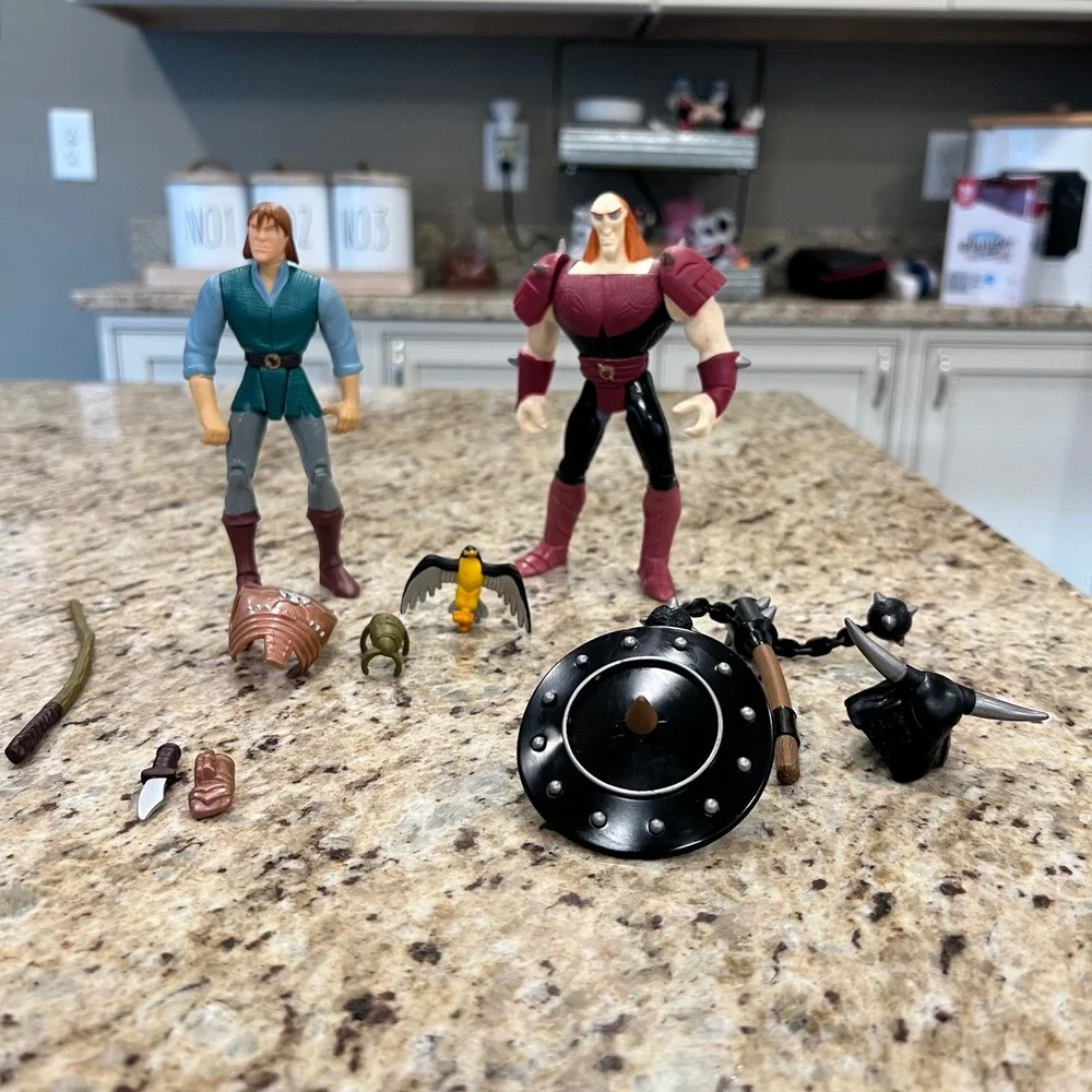 Vintage Quest for Camelot Garrett and Baron Ruber Action Figure Lot Accessories